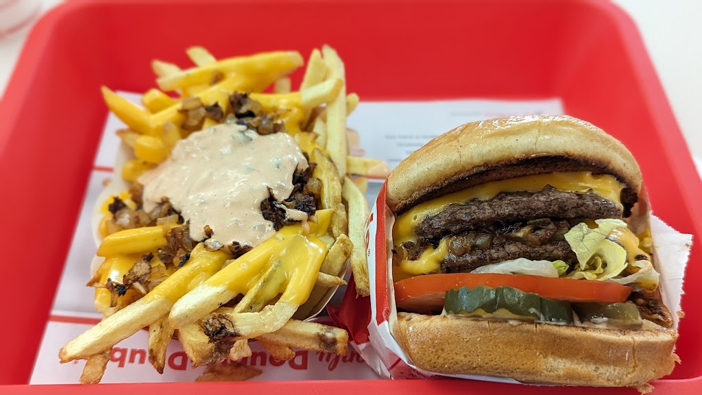 In-N-Out Burger | 34850 N Vly Pkwy, Phoenix, AZ 85086, USA | Phone: (800) 786-1000