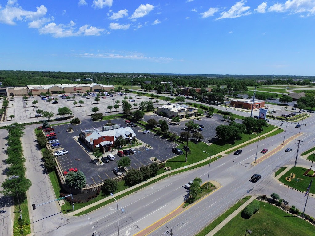 Bolger Square Shopping Center | 17710, 17730 East 39th St S, Independence, MO 64055, USA | Phone: (816) 753-6000