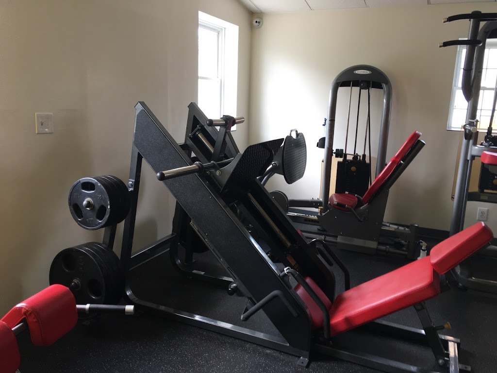 Hello Fitness | 214 W Line Ave, Ellwood City, PA 16117, USA | Phone: (724) 647-2232