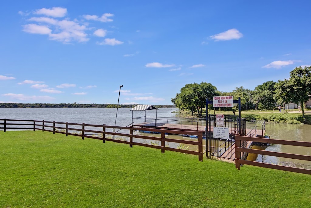 El Lago II | 5701 Martin St, Fort Worth, TX 76119, USA | Phone: (817) 478-2411