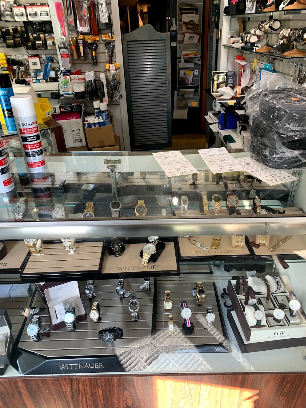 Shaver & Time World | 27326 Grand River Ave, Redford Charter Twp, MI 48240 | Phone: (313) 534-0736