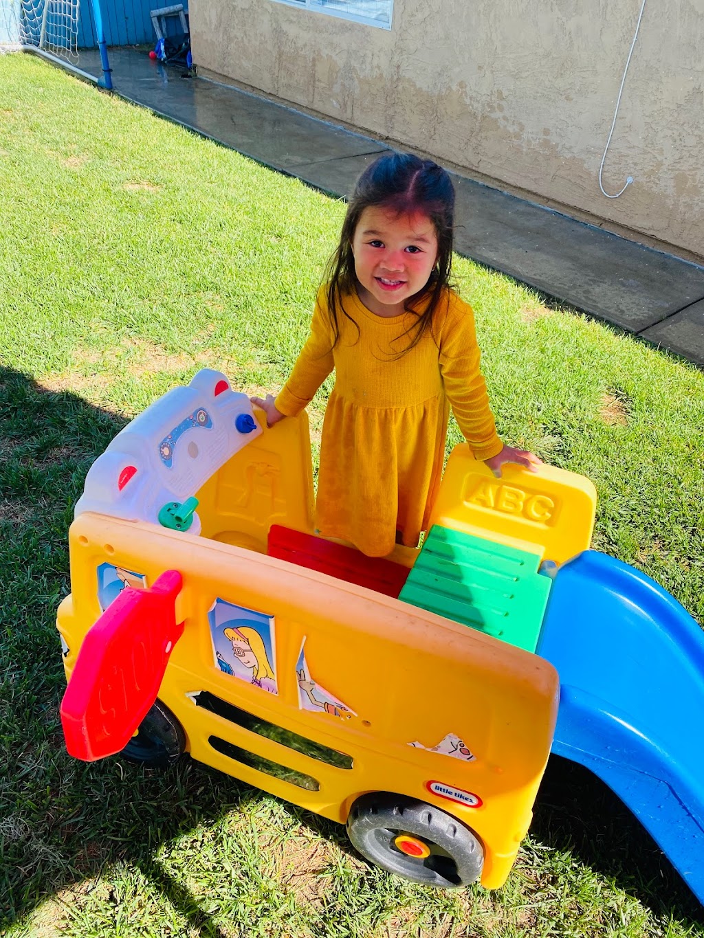 Amazing Stars Preschool & Childcare | 12948 Via Caballo Rojo, San Diego, CA 92129, USA | Phone: (858) 583-2342