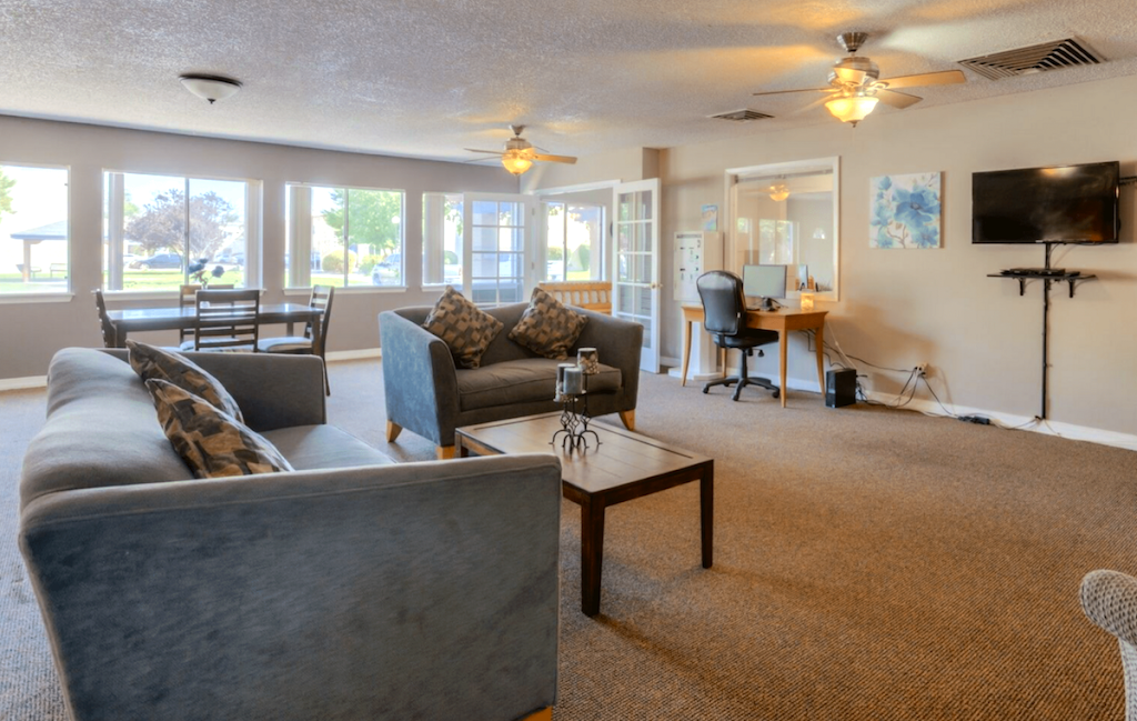 Valley Apartments | 1812 Indian School Rd NW, Albuquerque, NM 87104, USA | Phone: (505) 842-8876