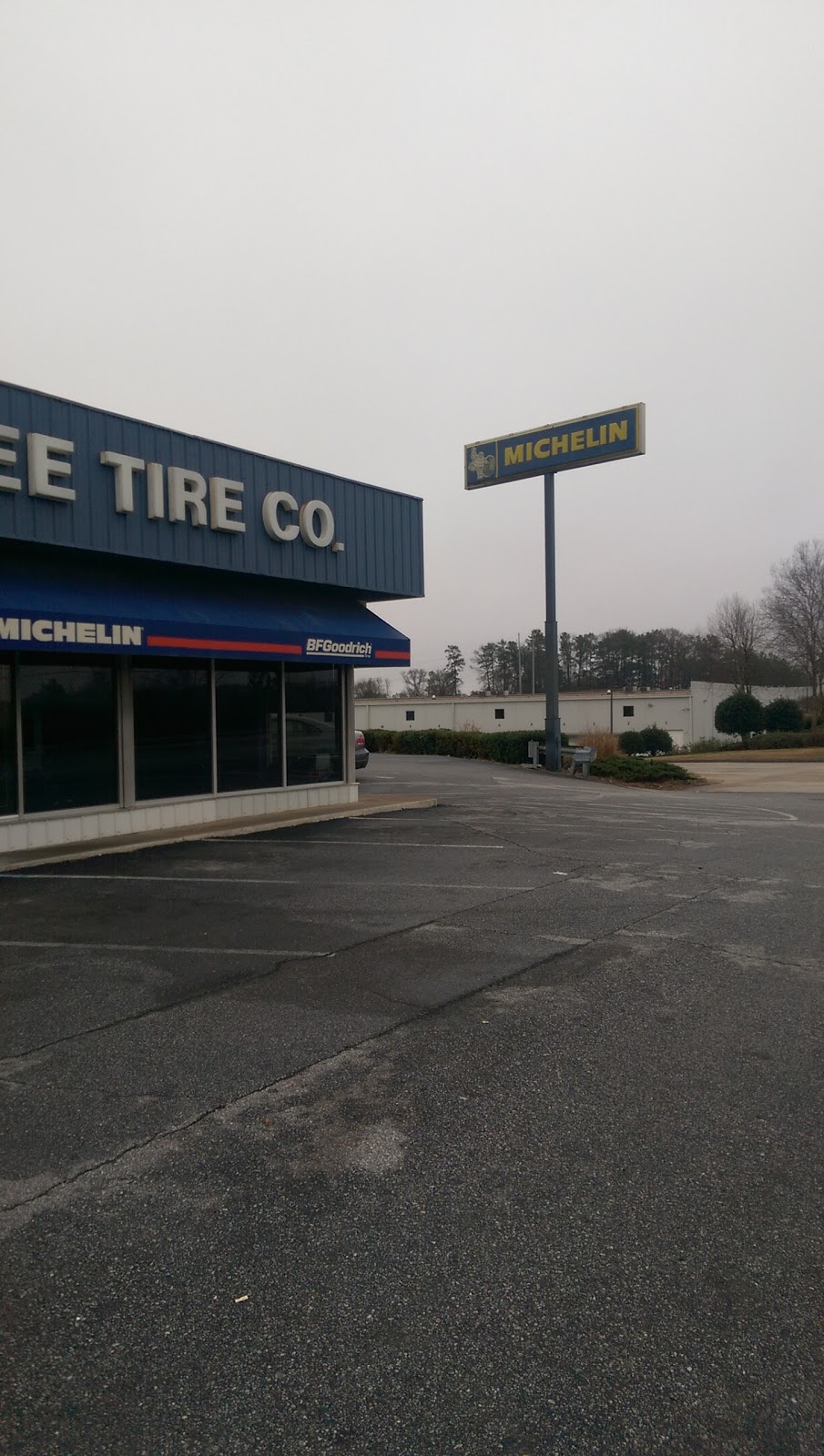 Lee Tire Company - 5280 GA-85, Forest Park, GA 30297