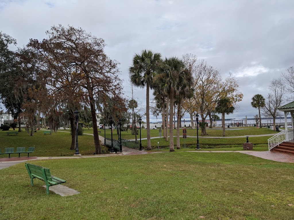 Spring Park | 106 St Johns Ave, Green Cove Springs, FL 32043, USA | Phone: (904) 297-7500