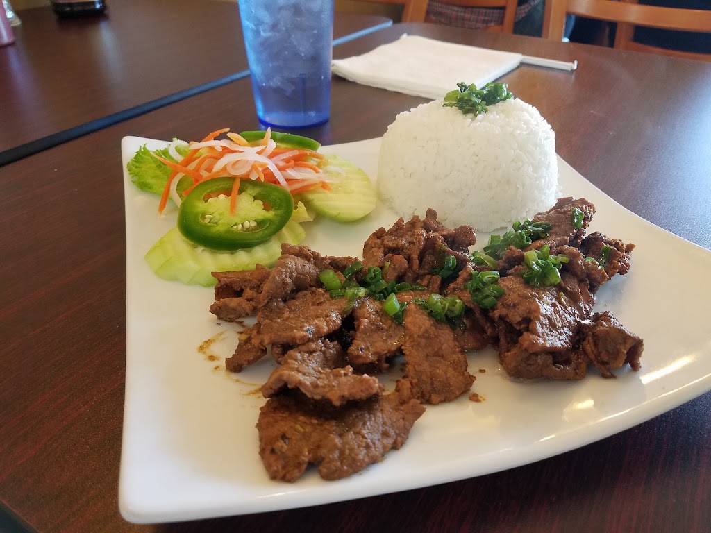 Vietnamese Sandwiches & Noodles | 4084 East Ave, Livermore, CA 94550, USA | Phone: (925) 292-4650