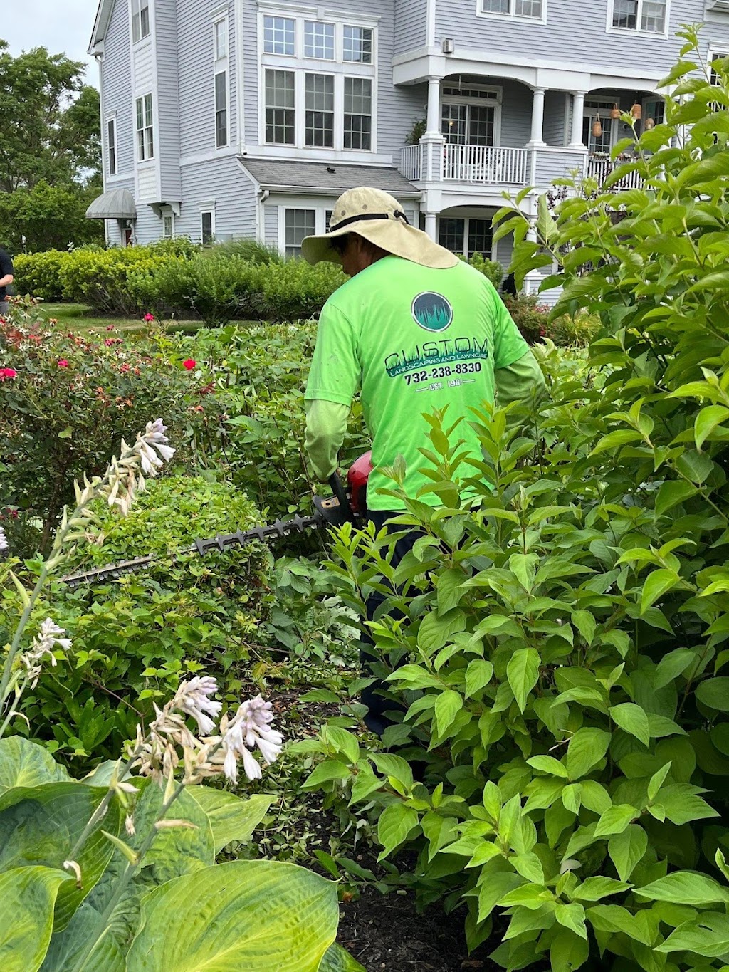 Custom Landscaping and Lawncare | 1900 Englishtown Rd, Monroe Township, NJ 08831, United States | Phone: (732) 238-8330