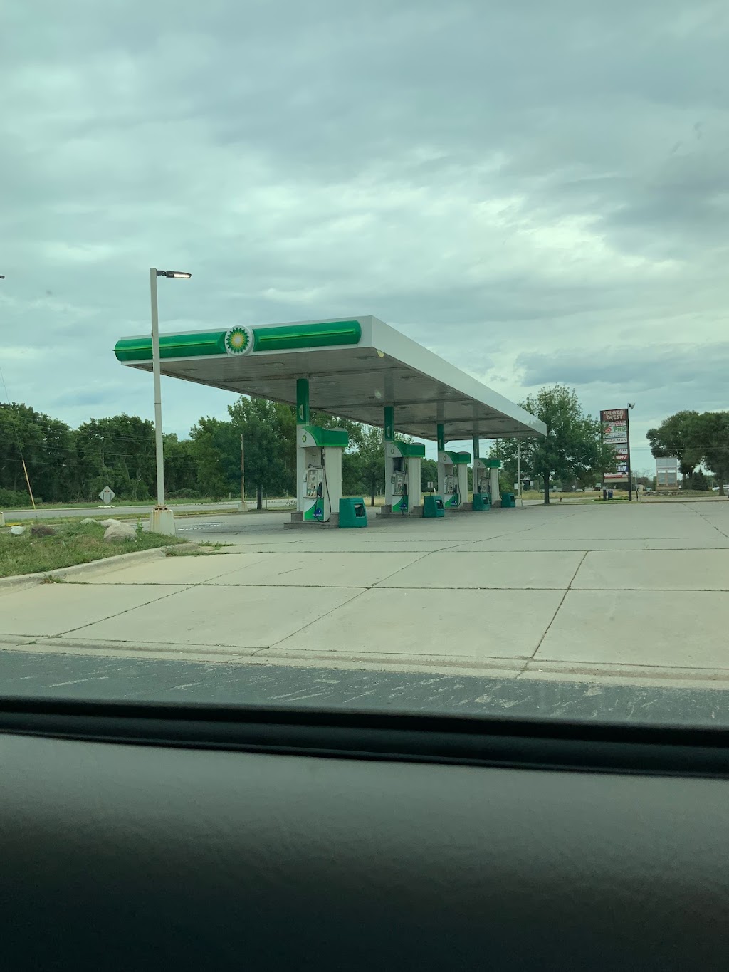 bp | 4445 Hwy 13 W, Savage, MN 55378, USA | Phone: (952) 890-0146