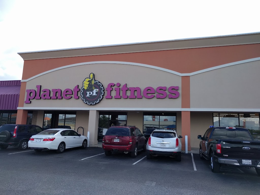 Planet Fitness | 27830 Tomball Pkwy, Tomball, TX 77375, USA | Phone: (281) 255-0332