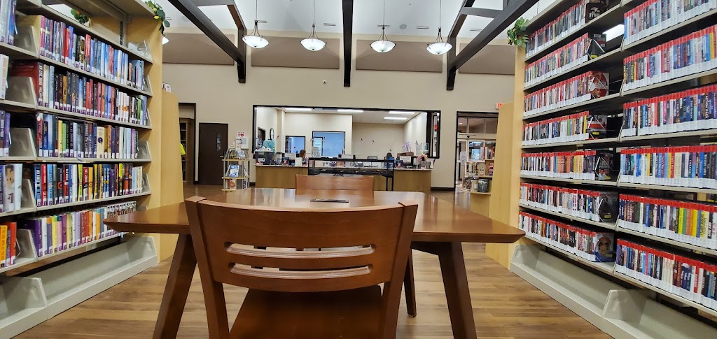 Fruitland Park Library | 604 W Berckman St, Fruitland Park, FL 34731, USA | Phone: (352) 360-6561