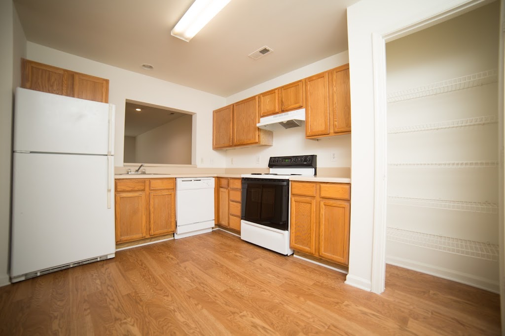 Sky Terrace Townhomes | 25 Sky Terrace, Stafford, VA 22556, USA | Phone: (540) 328-6445