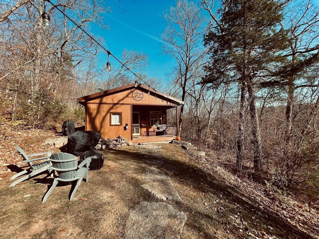 Hillside Cabins on Deer Mountain | 17170 Deer Mountain Rd, Marthasville, MO 63357, USA | Phone: (314) 280-5033