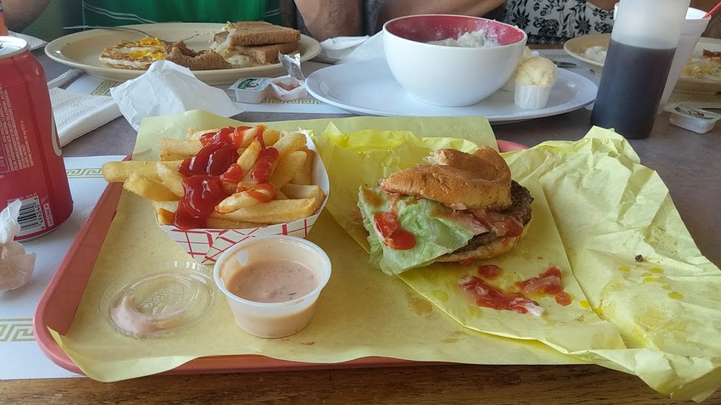 Astro Burgers #7 | 1510 Rosecrans Ave, Gardena, CA 90249, USA | Phone: (310) 538-2891