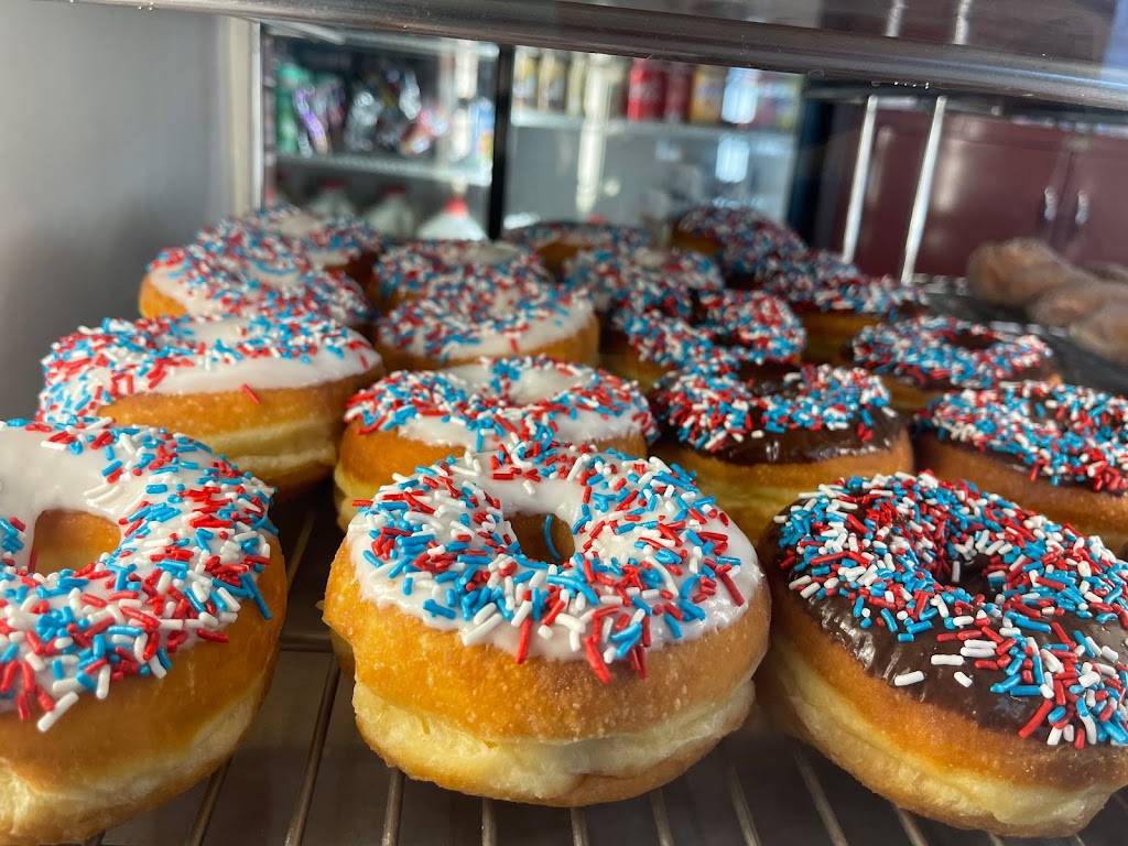 Yummy Donuts & Croissants | 13439 Osborne St # 12, Arleta, CA 91331, USA | Phone: (818) 896-2138