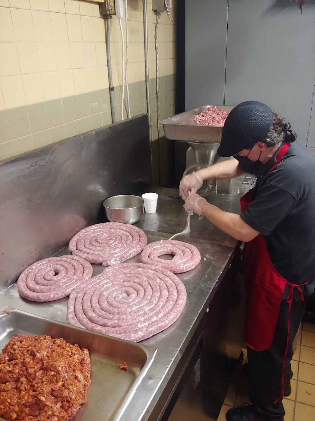 Tommys Italian Sausage & Hot Dogs | 900 2nd Ave, Elizabeth, NJ 07201, USA | Phone: (908) 351-9831