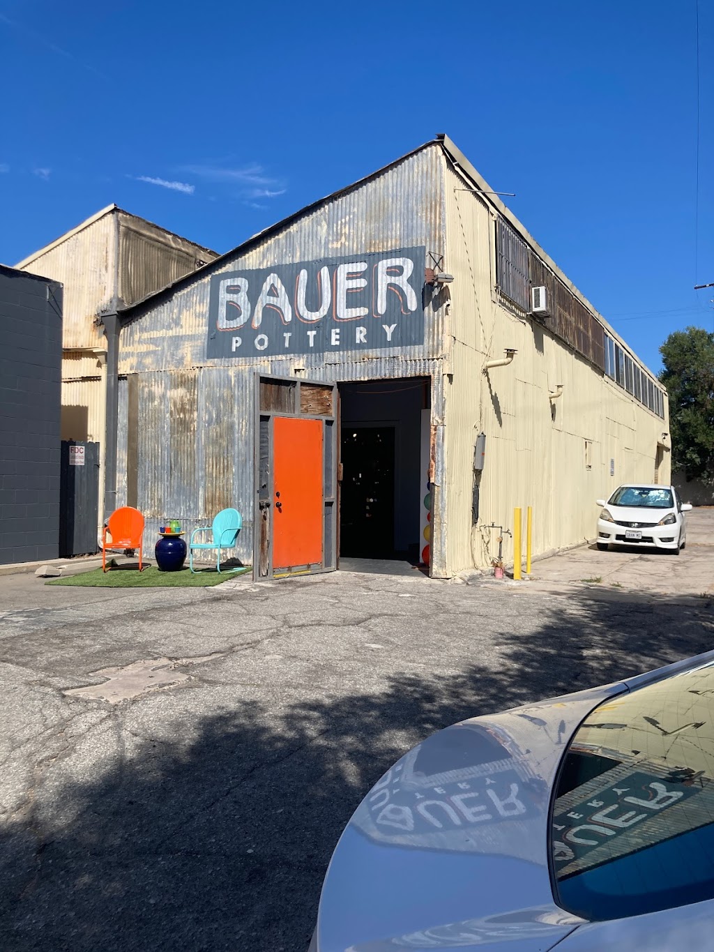 Bauer Pottery of Los Angeles - Showroom | 3051 Rosslyn St, Los Angeles, CA 90065, USA | Phone: (818) 500-0666