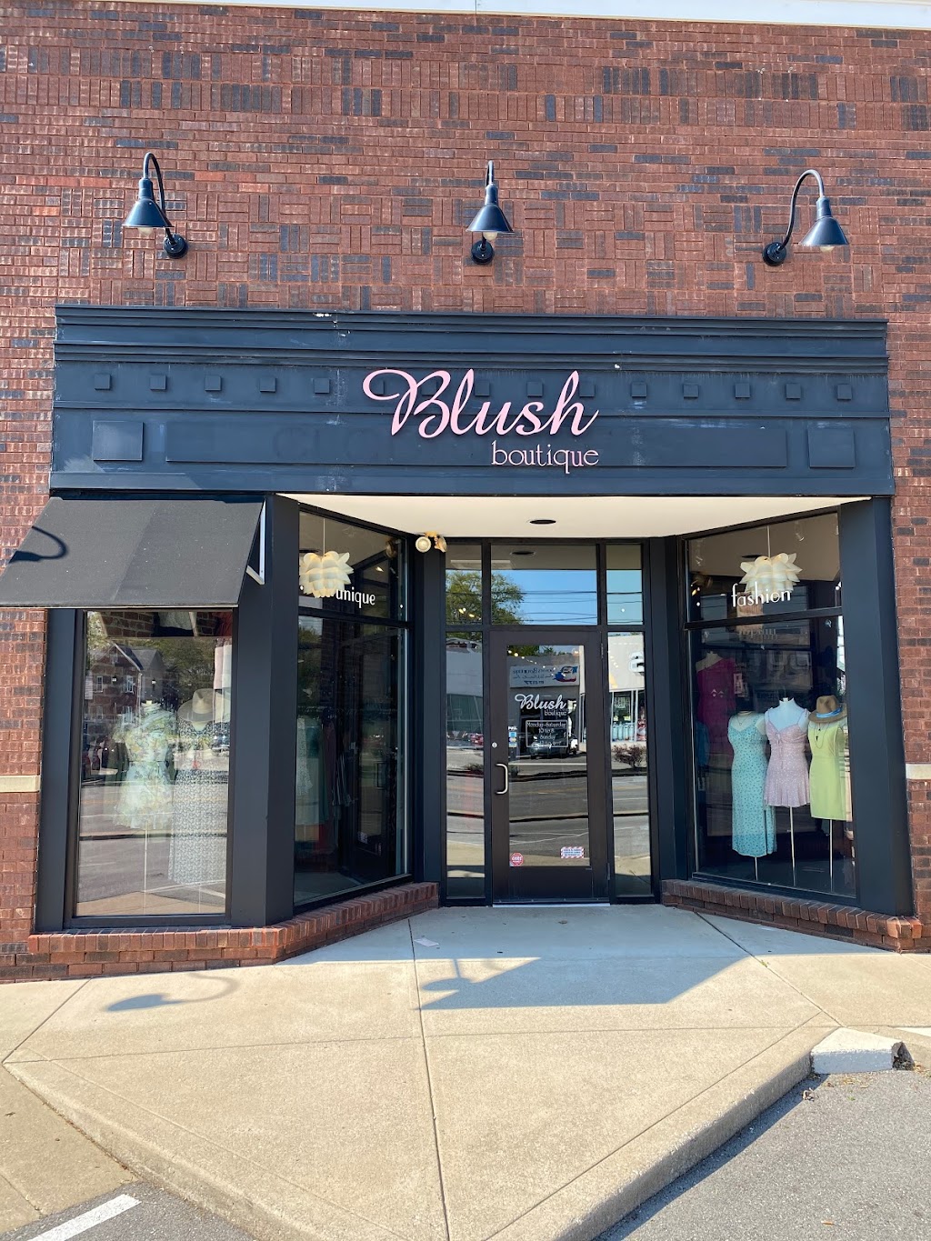 Blush Boutique | 3745 Lexington Rd, Louisville, KY 40207, USA | Phone: (502) 897-7207