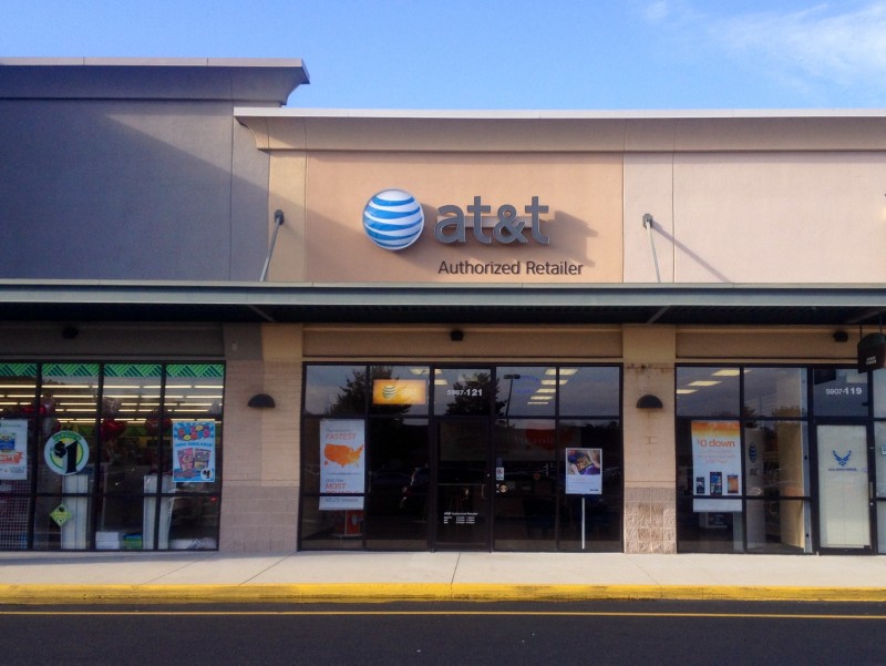 AT&T Store | 5907 Trussville Crossings Pkwy Suite 117C, Birmingham, AL 35235, USA | Phone: (205) 655-4380