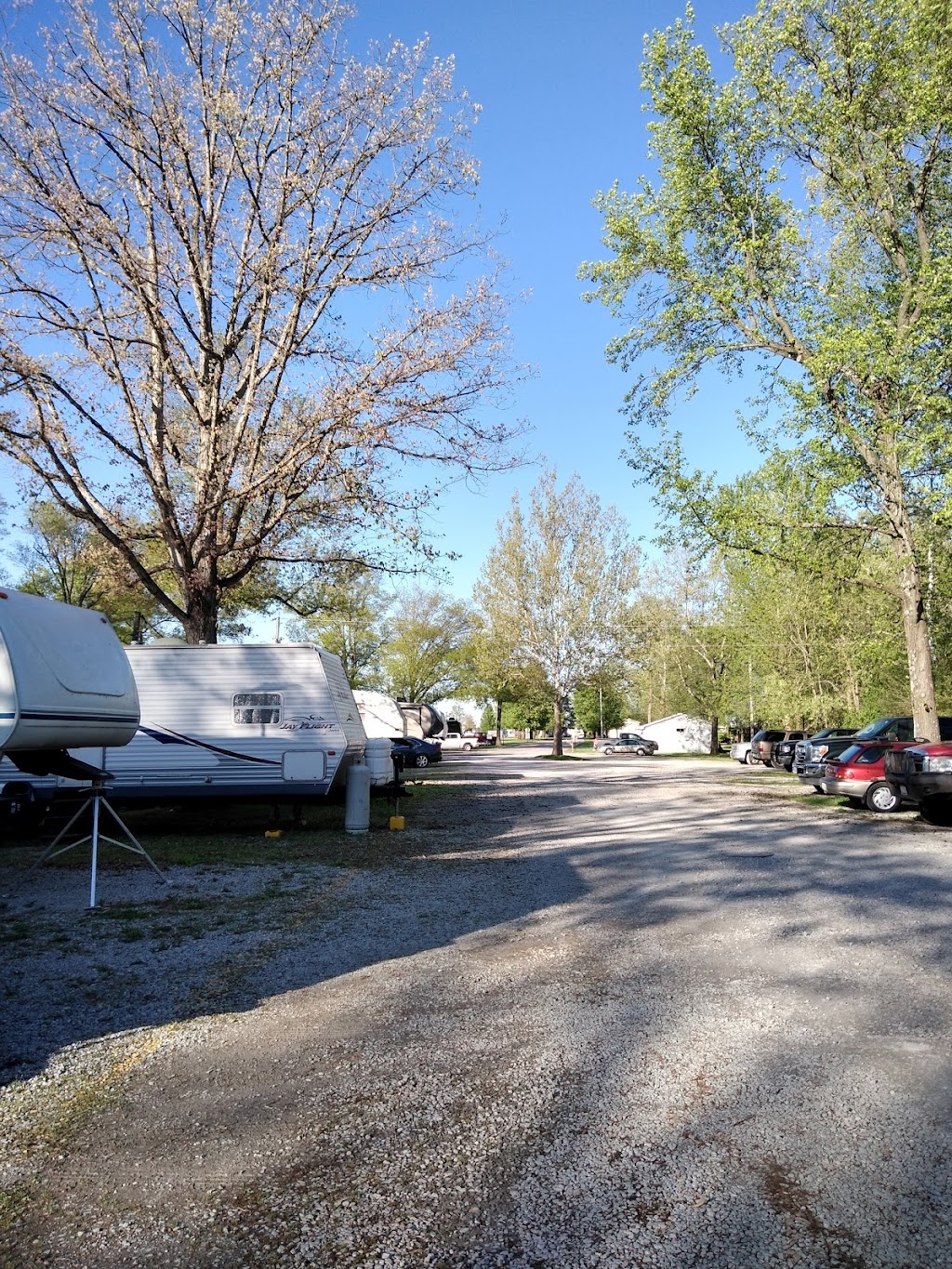 Add-More Mobile Home Park | 2412 Addmore Ln # 83, Clarksville, IN 47129, USA | Phone: (812) 283-3075