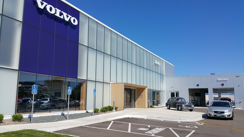 Borton Volvo Cars | 905 Hampshire Ave S, Golden Valley, MN 55426, USA | Phone: (612) 821-2700