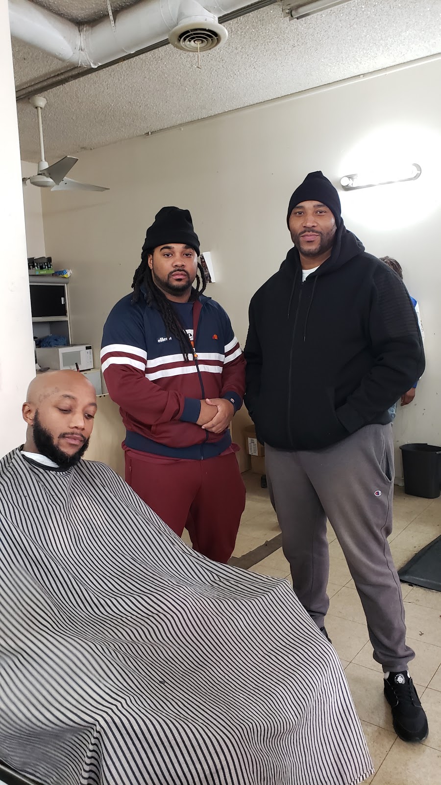 Short Stuff Barbershop | 14720 Puritan Ave, Detroit, MI 48227, USA | Phone: (313) 493-8883