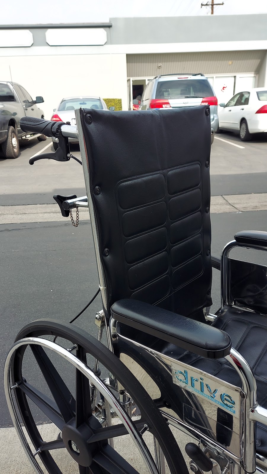 OC Wheelchair | 15547 Graham St, Huntington Beach, CA 92649, USA | Phone: (714) 402-0411