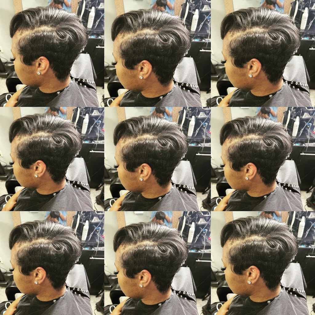 Total GLAM Hair Boutique | 1600 Bonnie Ln Suite 106, Cordova, TN 38016, USA | Phone: (901) 598-6157