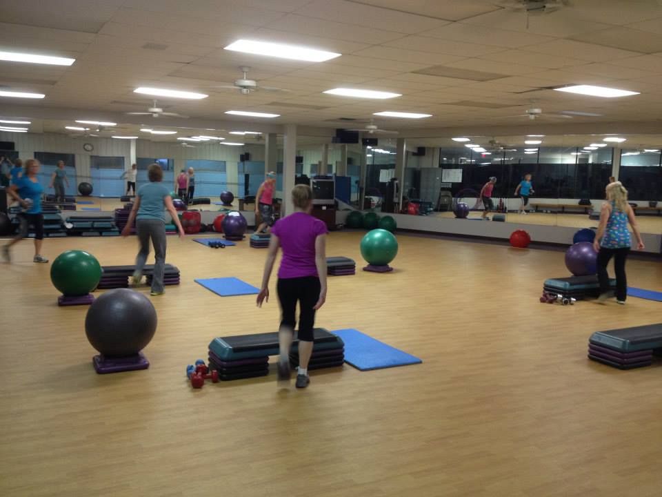 Club Fitness | 605 W 275 N, Angola, IN 46703, USA | Phone: (260) 665-5919