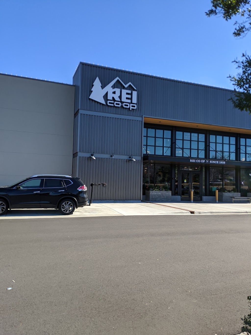 REI | 335 Summit Blvd, Birmingham, AL 35243, USA | Phone: (205) 967-1419