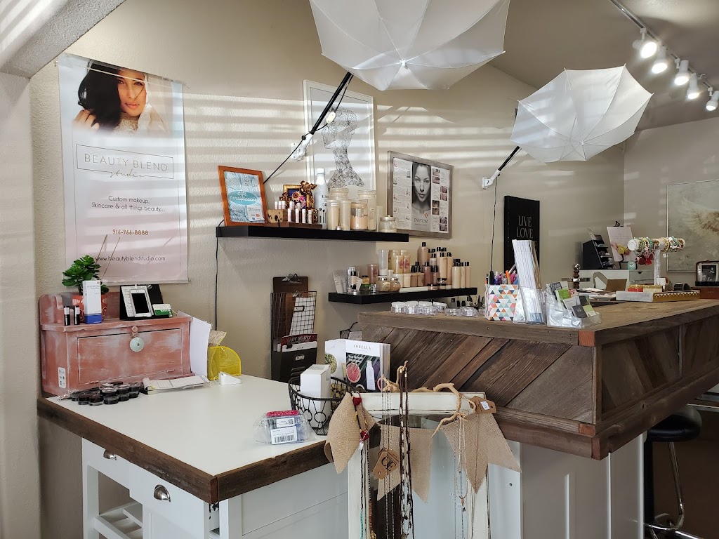 Beauty Blend Studio | 152 Maple St STE D, Auburn, CA 95603, USA | Phone: (916) 966-8888