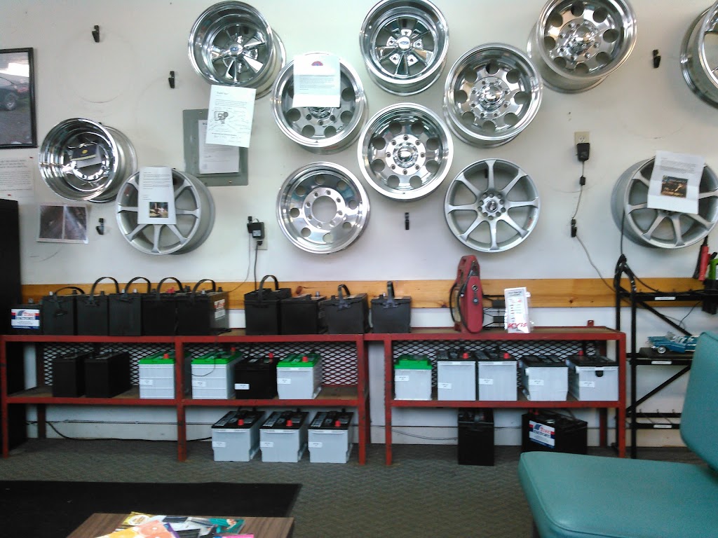 Erickson Tire Factory | 517 N Molalla Ave, Molalla, OR 97038, USA | Phone: (503) 829-4255