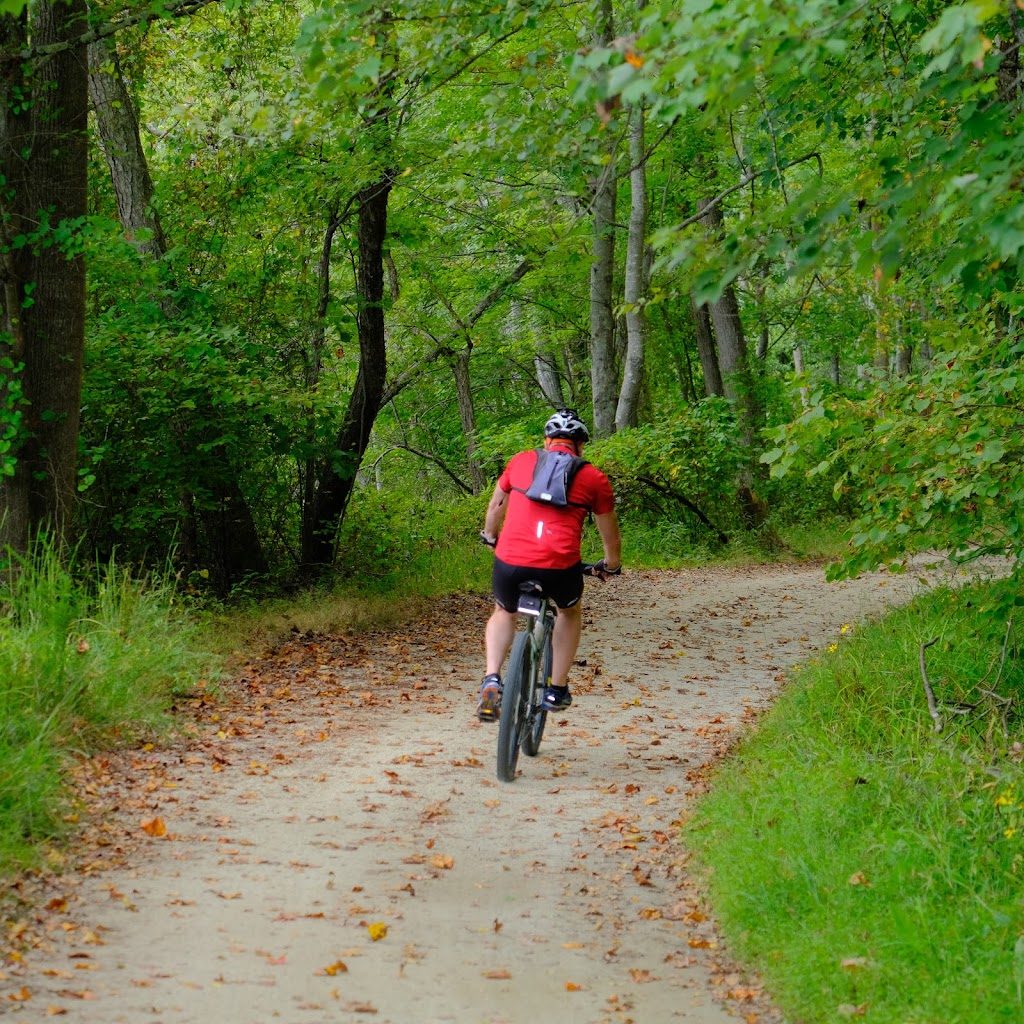 Salem Lake Trail - Linville Parking Area | Linville Rd SE, Winston-Salem, NC 27107, USA | Phone: (336) 650-7677