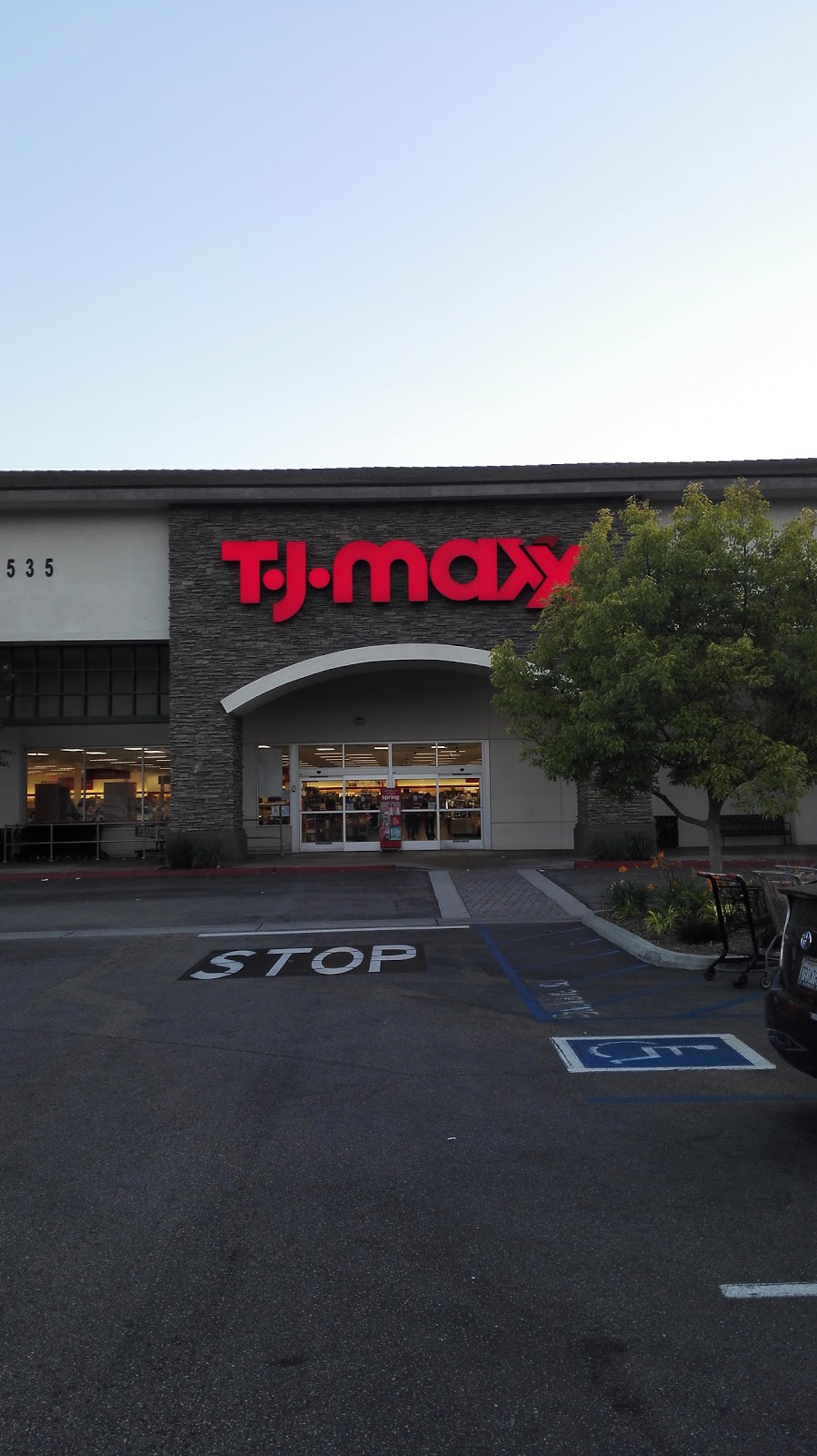 T.J. Maxx | 535 N Grand Ave, Walnut, CA 91789, USA | Phone: (909) 468-9007