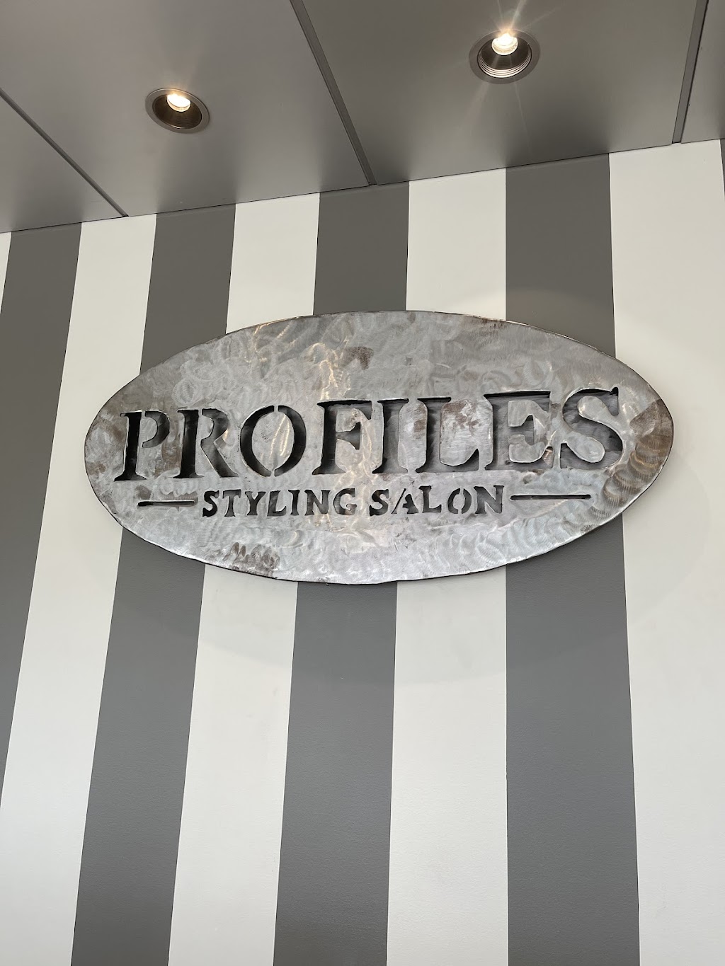 Profiles Styling Salon Inc | 10 St Francis Way # 4, Cranberry Twp, PA 16066, USA | Phone: (724) 779-7611