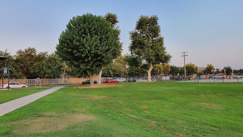 Martin Luther King Jr. Park | 251 Belmont St, Delano, CA 93215, USA | Phone: (661) 721-3335