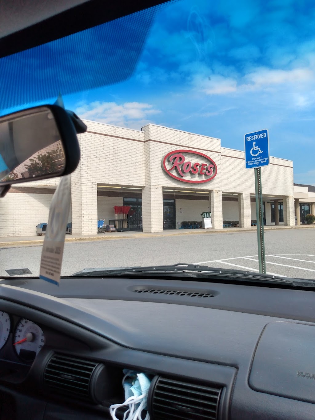 Roses Discount Store | 1390 Armory Dr, Franklin, VA 23851, USA | Phone: (757) 569-8100