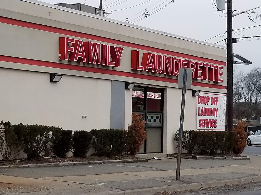 Family Launderette | 229 Kinderkamack Rd, Hackensack, NJ 07601, USA | Phone: (201) 880-8893