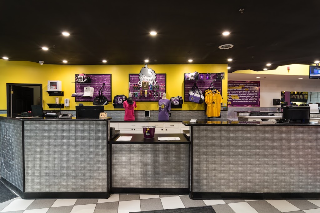 Planet Fitness | 475 Albany Shaker Rd, Loudonville, NY 12211, USA | Phone: (518) 435-9999