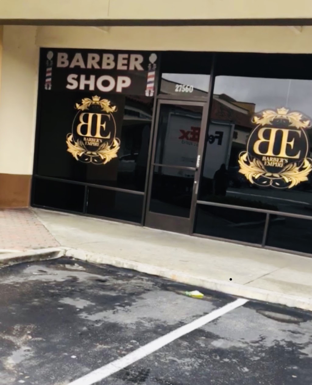 Barber’s Empire | 27560 Sierra Hwy, Canyon Country, CA 91351, USA | Phone: (661) 542-7004