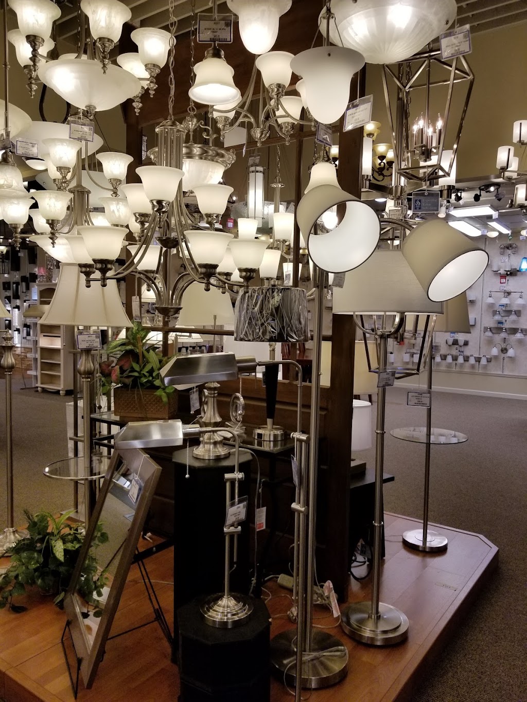 Globe Lighting | 12221 SE 82nd Ave, Happy Valley, OR 97086, USA | Phone: (503) 771-7459