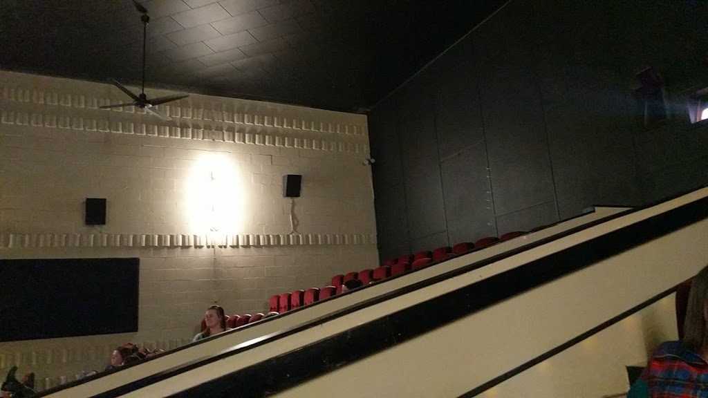 The Stadium Theatre | 117 E Pearl St, Jerseyville, IL 62052, USA | Phone: (618) 498-4711