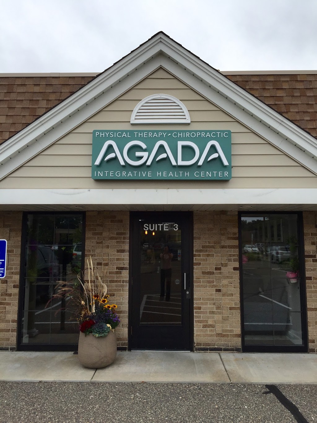 AGADA Physical Therapy | 3311 County Road 101 South, Suite 3, Wayzata, MN 55391, USA | Phone: (952) 303-4550