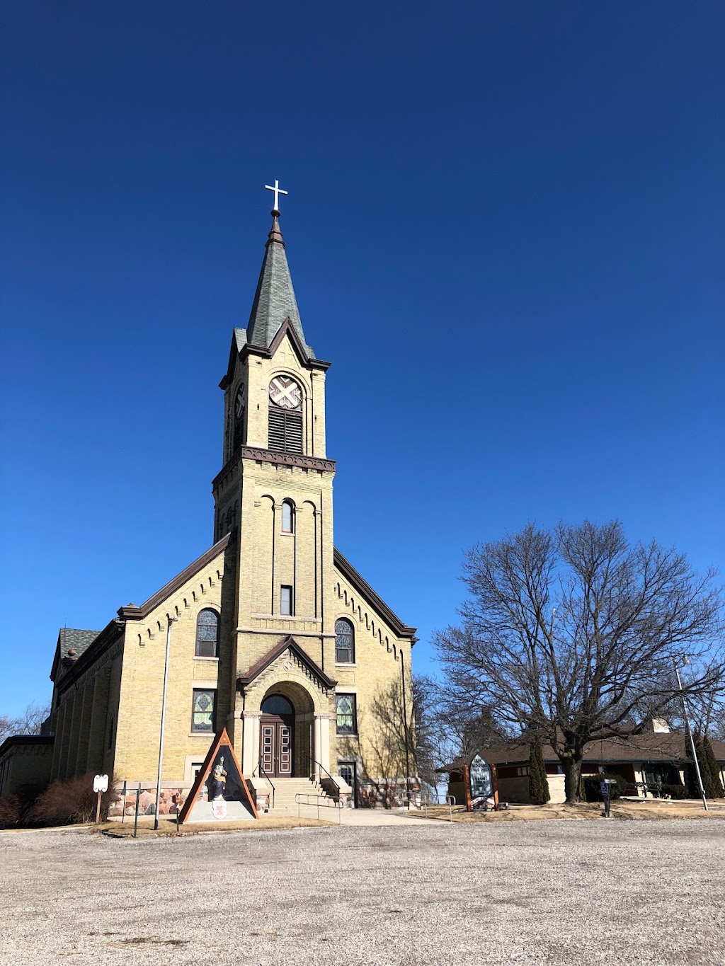 St. Nicholas Chapel | W4274 Co Hwy K, Random Lake, WI 53075, USA | Phone: (920) 994-4380