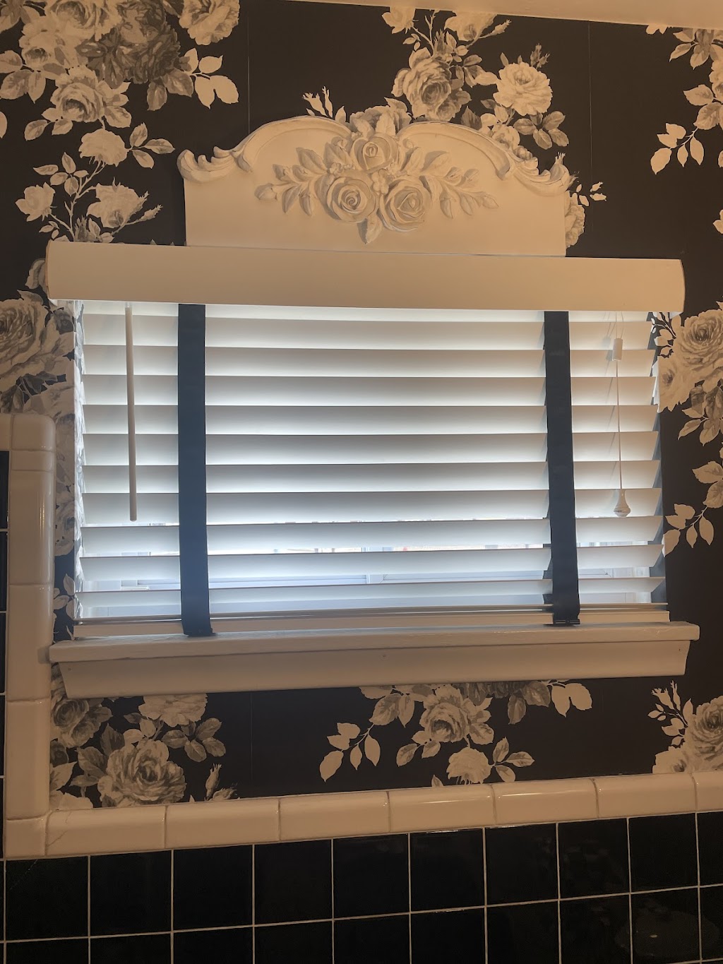 Best Buy Blinds | 11080 Allen Rd Suite 100, Taylor, MI 48180, USA | Phone: (313) 791-7000