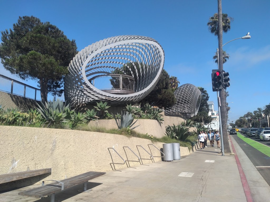 Tongva Park | 1615 Ocean Ave, Santa Monica, CA 90401, USA | Phone: (310) 458-8310