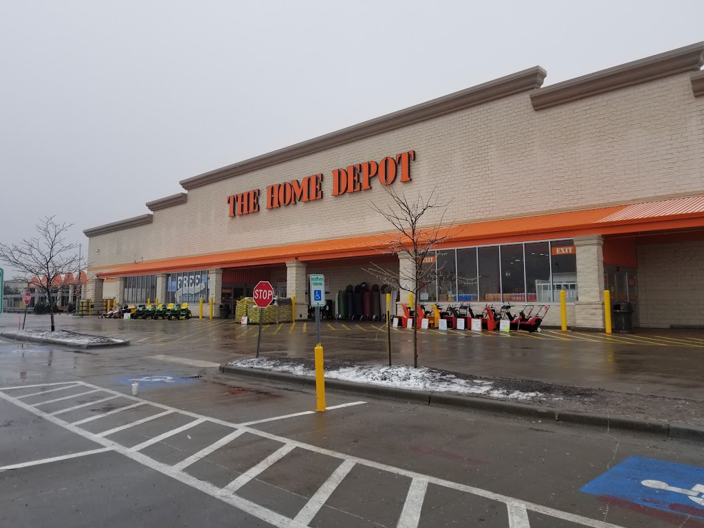 The Home Depot - 651 SE Oldham Pkwy, Lee's Summit, MO 64081