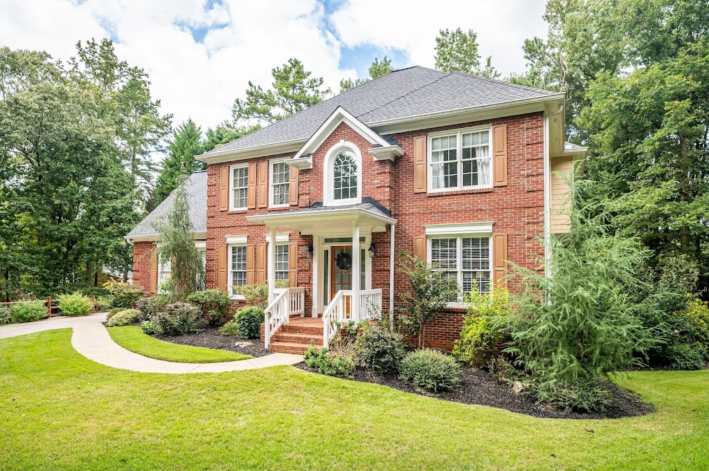 RE/MAX Legends Thomas Bailey, Realtor 2675 Mall of Blvd Ste