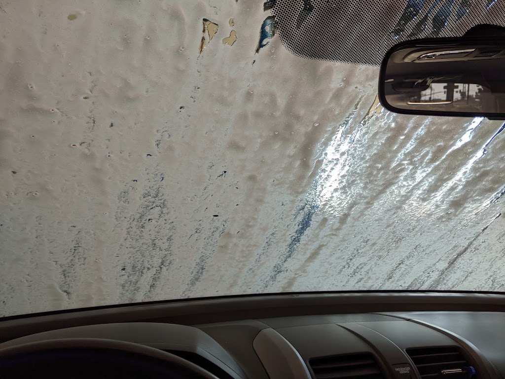 Mister Car Wash | 970 W El Monte Way, Dinuba, CA 93618, USA | Phone: (559) 591-9274