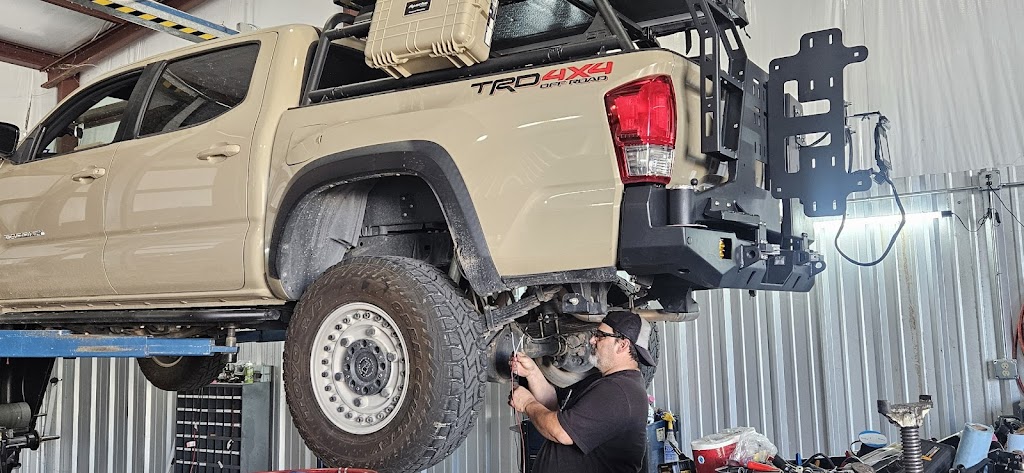 J and M Auto | 10552 Co Rd 213 #22a, Forney, TX 75126, USA | Phone: (945) 246-6015