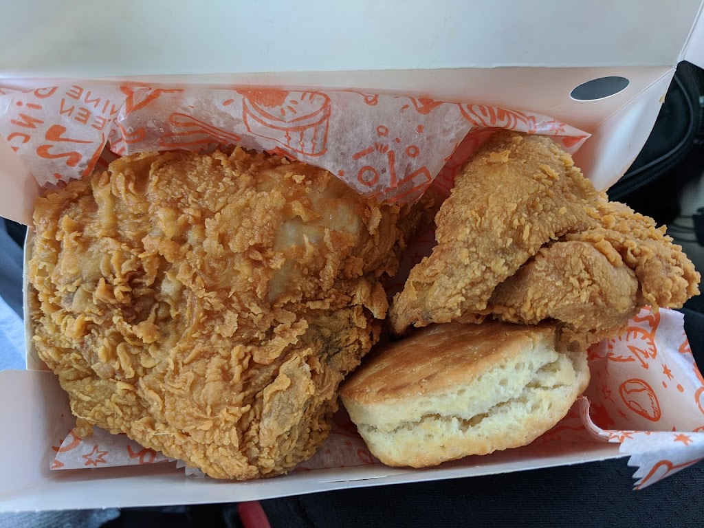 Popeyes Louisiana Kitchen | 6631 Watt Ave, North Highlands, CA 95660, USA | Phone: (916) 331-2144